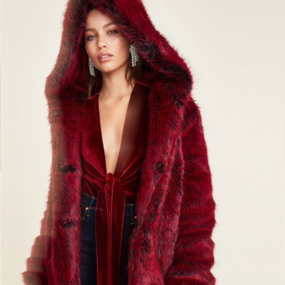 LPA Coat 84 in Blood Red